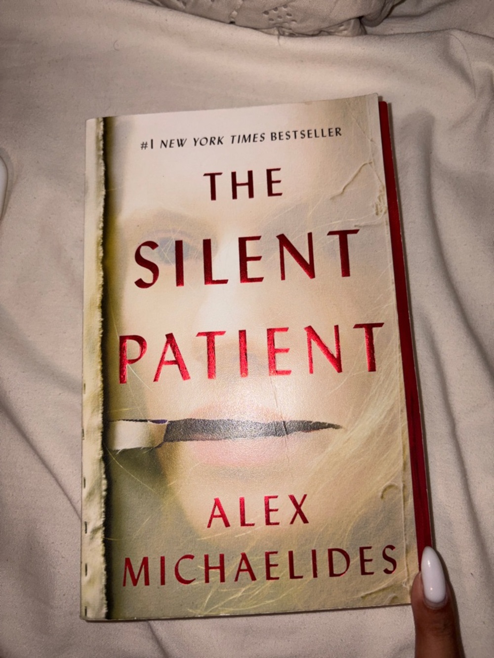 The Silent Patient by Alex Michaelides - Cream & Red Hardcover